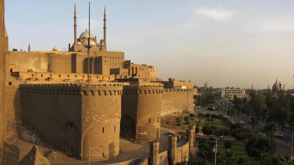 Selahaddin Eyyubi Kalesi Çevresinde Su Sistemi ve Memlük Camii Kalıntıları Ortaya Çıkarıldı